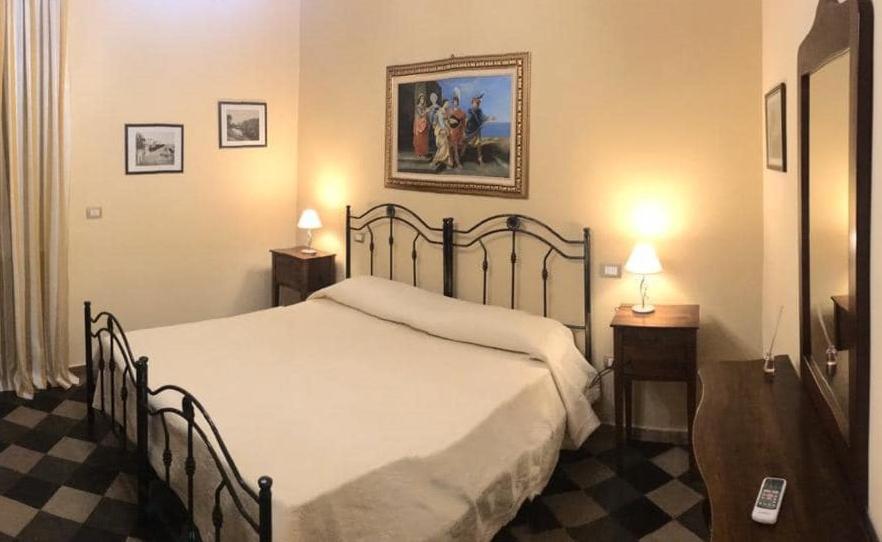 Ninfadea Appartament And Rooms Syracuse ภายนอก รูปภาพ